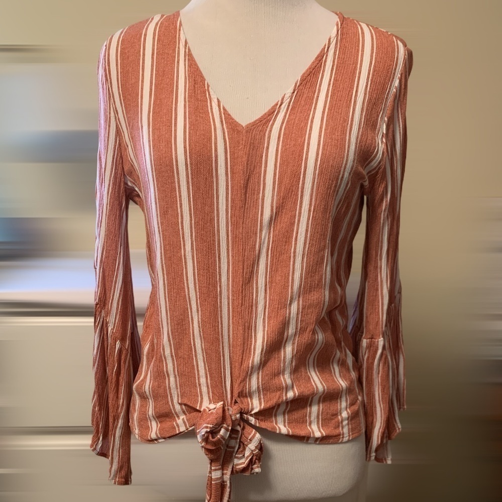 Krazy Kat rayon striped top with ruffle sleeves